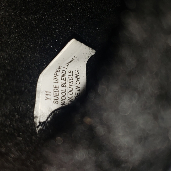 Aussie Merino Black Suede Boot 11Y NWT - Picture 5 of 9